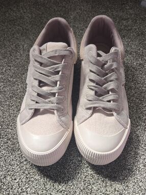 Rocket Dog Cheery Sneaker In Neutral Color Block